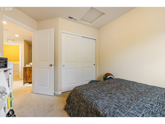 17230 Sw 120TH Pl, Portland, OR 97224