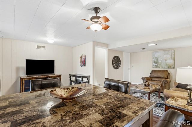 1513 Ploma Drive, Ballwin, MO 63021