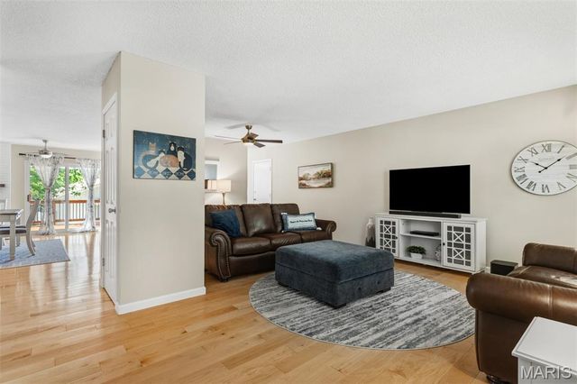 1513 Ploma Drive, Ballwin, MO 63021