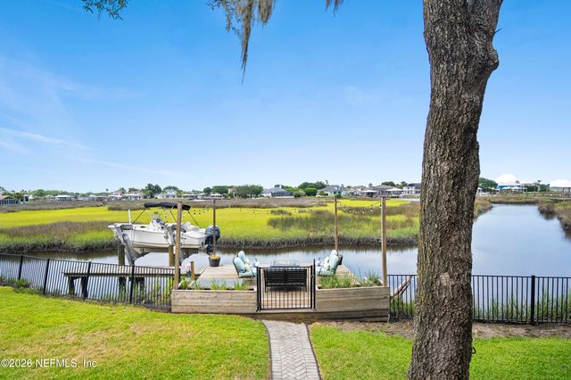 4715 MARSH HAMMOCK Drive E, Jacksonville, FL 32224