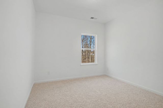 1141 Southerlynn Dr, White House, TN 37188