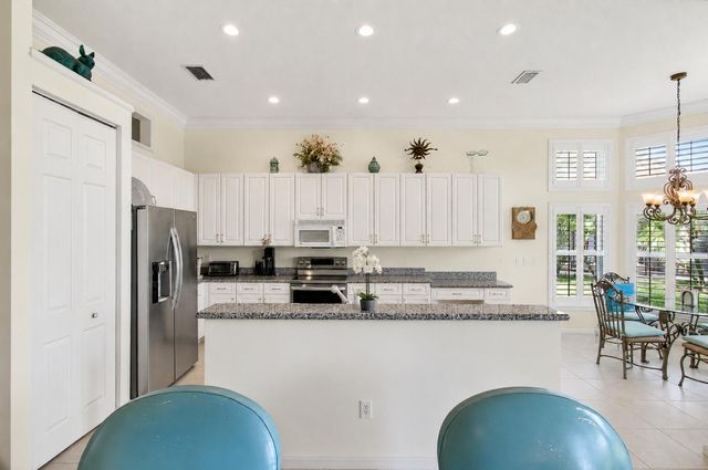 7315 Twin Falls Drive, Boynton Beach, FL 33437
