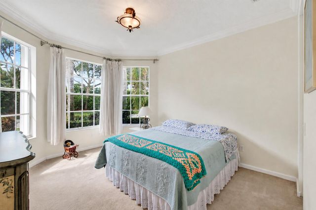 7315 Twin Falls Drive, Boynton Beach, FL 33437