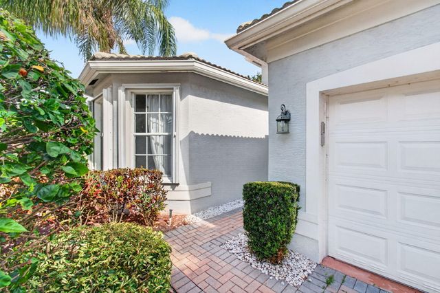 7315 Twin Falls Drive, Boynton Beach, FL 33437