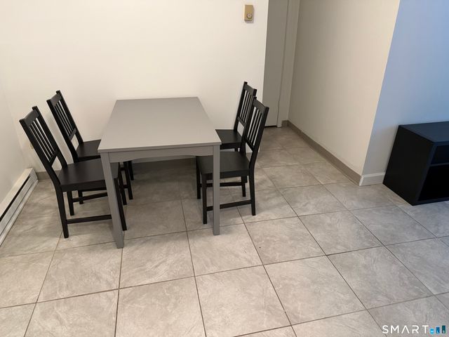 34 Patriot Drive A6, Danbury, CT 06810