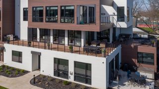 950 E Jackson Blvd Unit 202, Elkhart, IN 46514