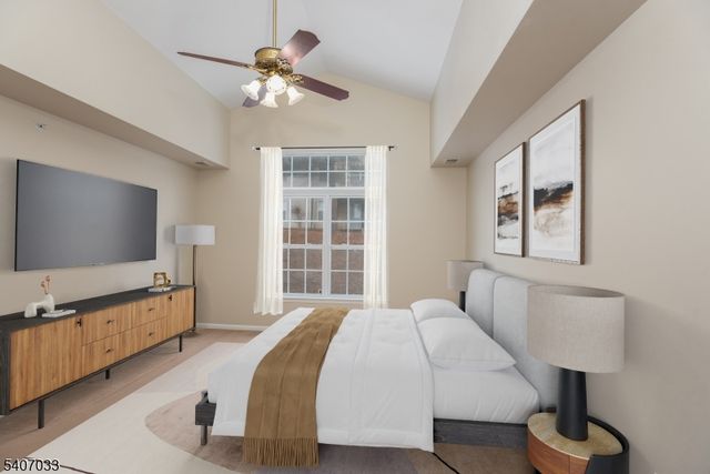 1058 Shadowlawn Dr, Green Brook Twp., NJ 08812