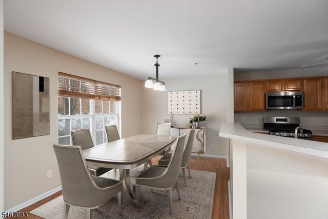 1058 Shadowlawn Dr, Green Brook Twp., NJ 08812