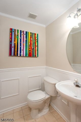 1058 Shadowlawn Dr, Green Brook Twp., NJ 08812