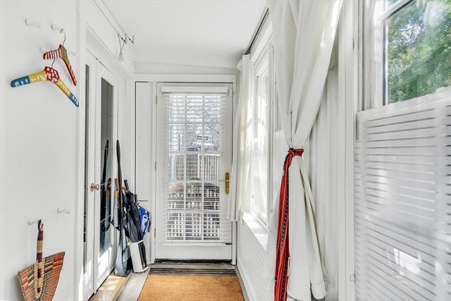 239 Mt Auburn Street 239, Cambridge, MA 02138