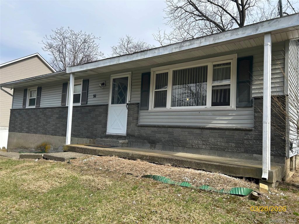 91 Myrtle Avenue, New Windsor, NY 12553