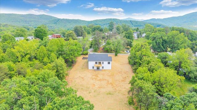 5405 Crescent BLVD, Roanoke, VA 24018