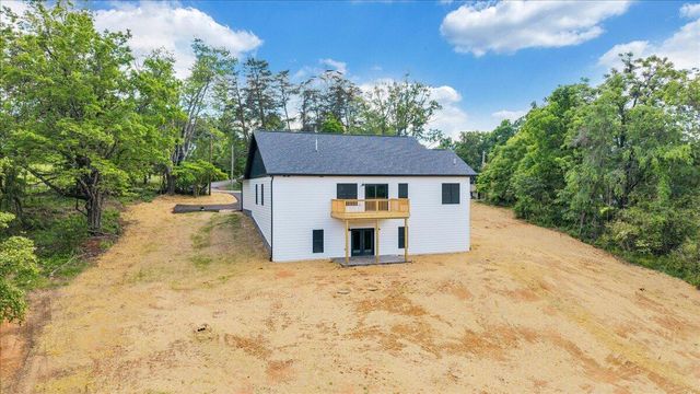 5405 Crescent BLVD, Roanoke, VA 24018