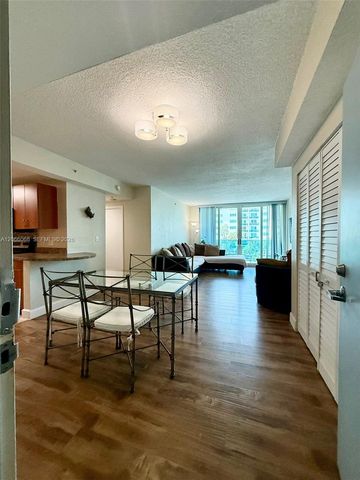 7501 E Treasure Drive 3H, North Bay Village, FL 33141