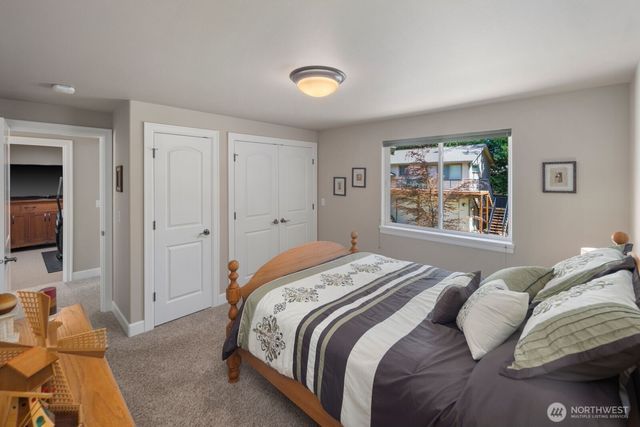 11236 108th Ave Ne, Kirkland, WA 98033