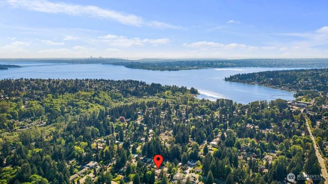 11236 108th Ave Ne, Kirkland, WA 98033