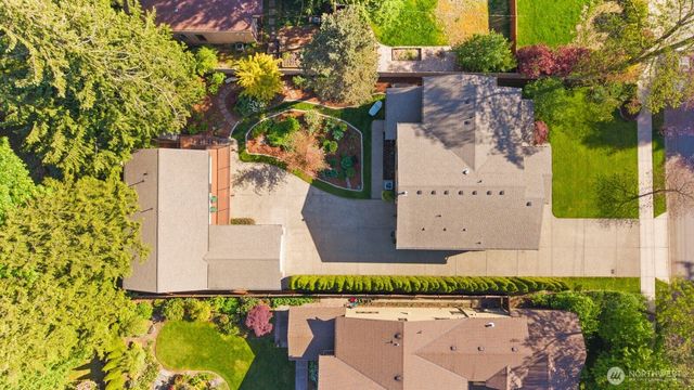 11236 108th Ave Ne, Kirkland, WA 98033