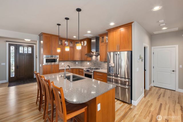 11236 108th Ave Ne, Kirkland, WA 98033