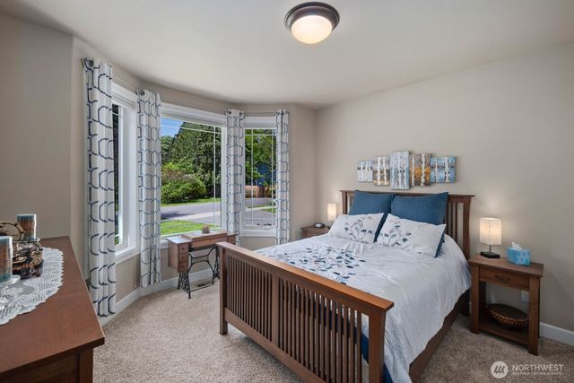 11236 108th Ave Ne, Kirkland, WA 98033