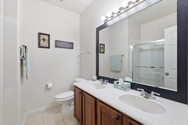 1818 Clear Summit Lane, Mansfield, TX 76063
