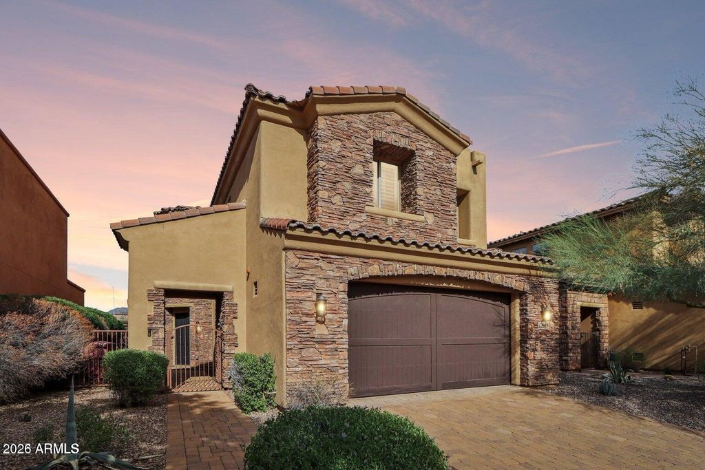 12338 E NORTH Lane, Scottsdale, AZ 85259