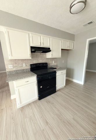 14519 Ridge Meadow, San Antonio, TX 78233