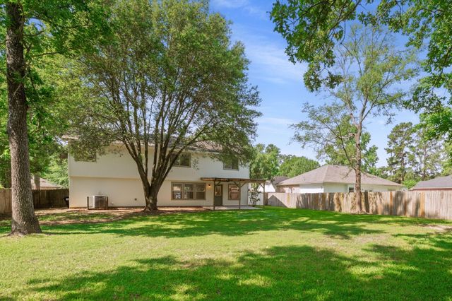 7106 Durango Drive, Magnolia, TX 77354