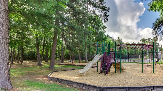 7106 Durango Drive, Magnolia, TX 77354