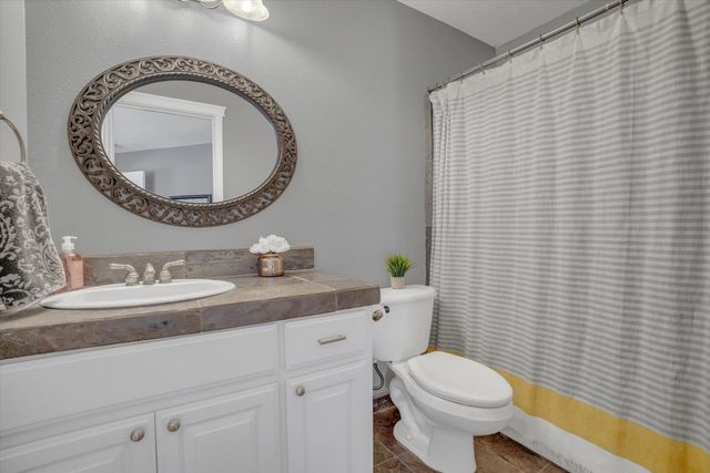 3403 Freitas Ct, Turlock, CA 95382
