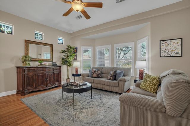 3403 Freitas Ct, Turlock, CA 95382