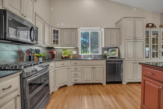 3403 Freitas Ct, Turlock, CA 95382