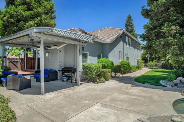 3403 Freitas Ct, Turlock, CA 95382
