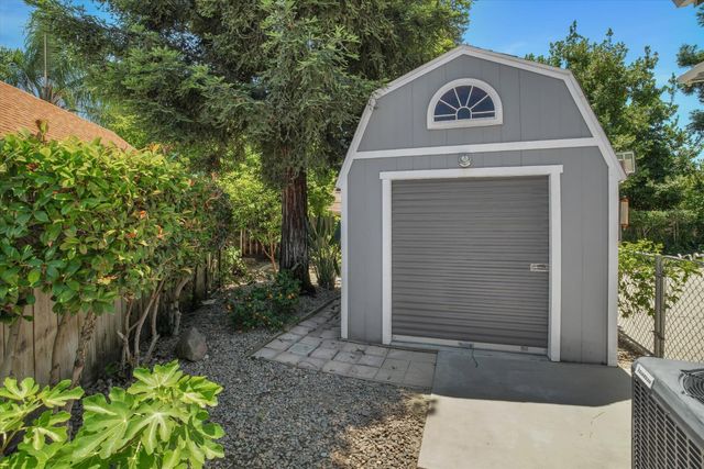 3403 Freitas Ct, Turlock, CA 95382