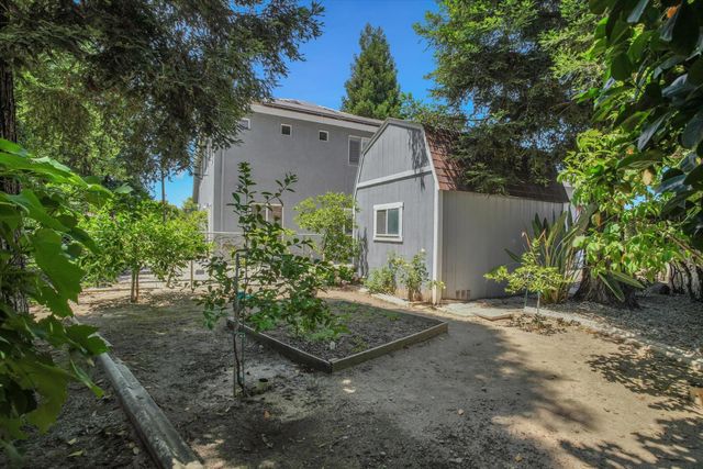 3403 Freitas Ct, Turlock, CA 95382
