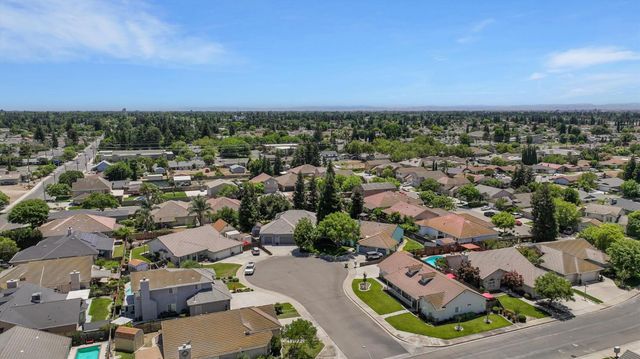3403 Freitas Ct, Turlock, CA 95382