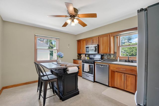 1815 Clay Street, Cedar Falls, IA 50613