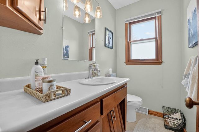 1815 Clay Street, Cedar Falls, IA 50613