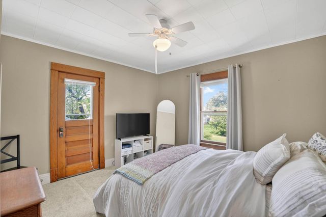 1815 Clay Street, Cedar Falls, IA 50613