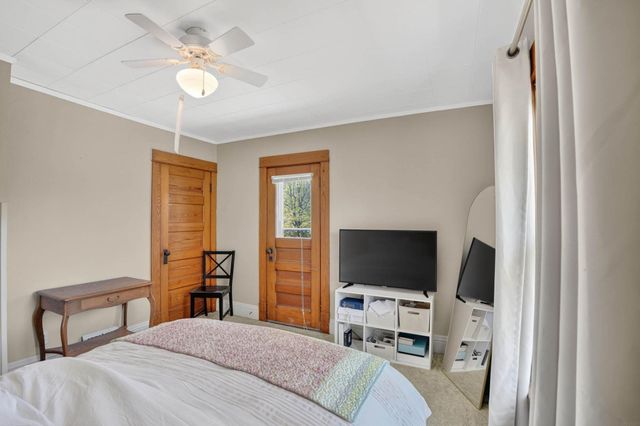 1815 Clay Street, Cedar Falls, IA 50613