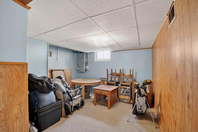 1815 Clay Street, Cedar Falls, IA 50613