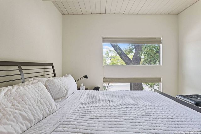 3102 Eisenhauer Rd Apt A1, San Antonio, TX 78209