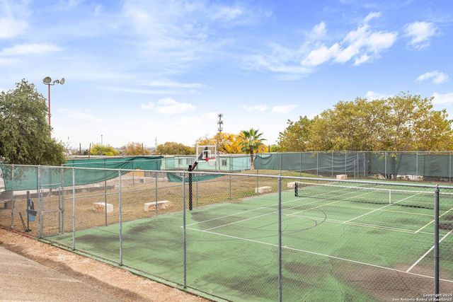 3102 Eisenhauer Rd Apt A1, San Antonio, TX 78209