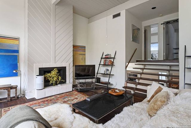 3102 Eisenhauer Rd Apt A1, San Antonio, TX 78209