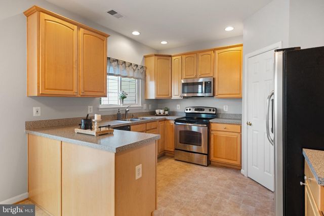 12311 JARROW LN, Bristow, VA 20136