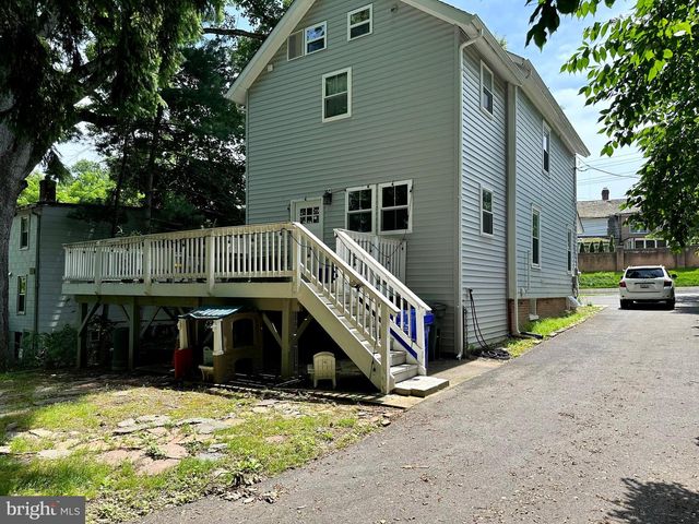 4023 JONES BRIDGE RD, Chevy Chase, MD 20815