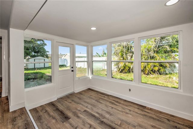 160 FRANCIS DRIVE NE, Port Charlotte, FL 33952