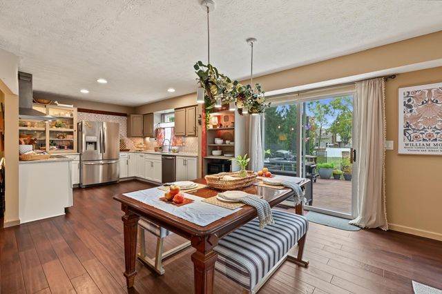 8005 Maxtown Road, Westerville, OH 43082