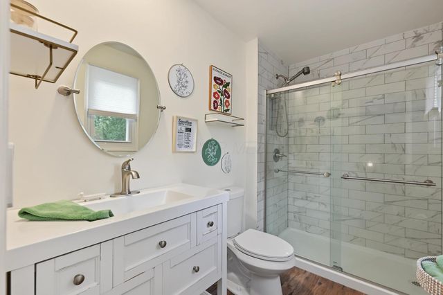 8005 Maxtown Road, Westerville, OH 43082