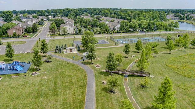 8005 Maxtown Road, Westerville, OH 43082