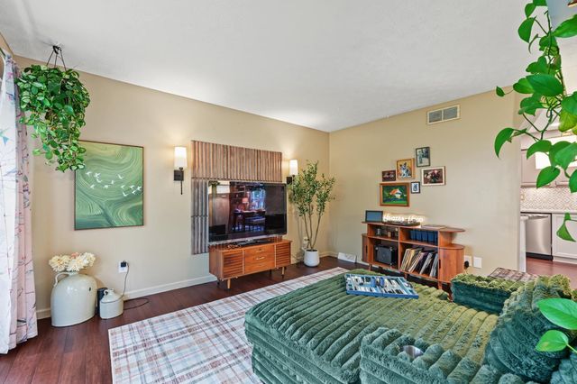 8005 Maxtown Road, Westerville, OH 43082